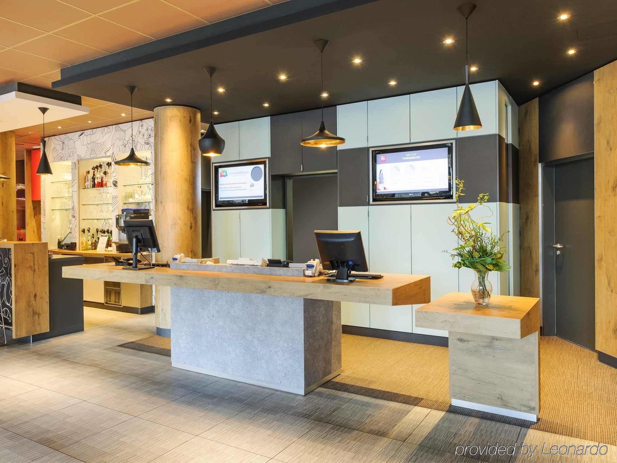 Ibis 3*